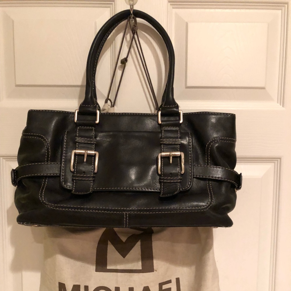 Vintage Michael Kors blk leather & silver buckles